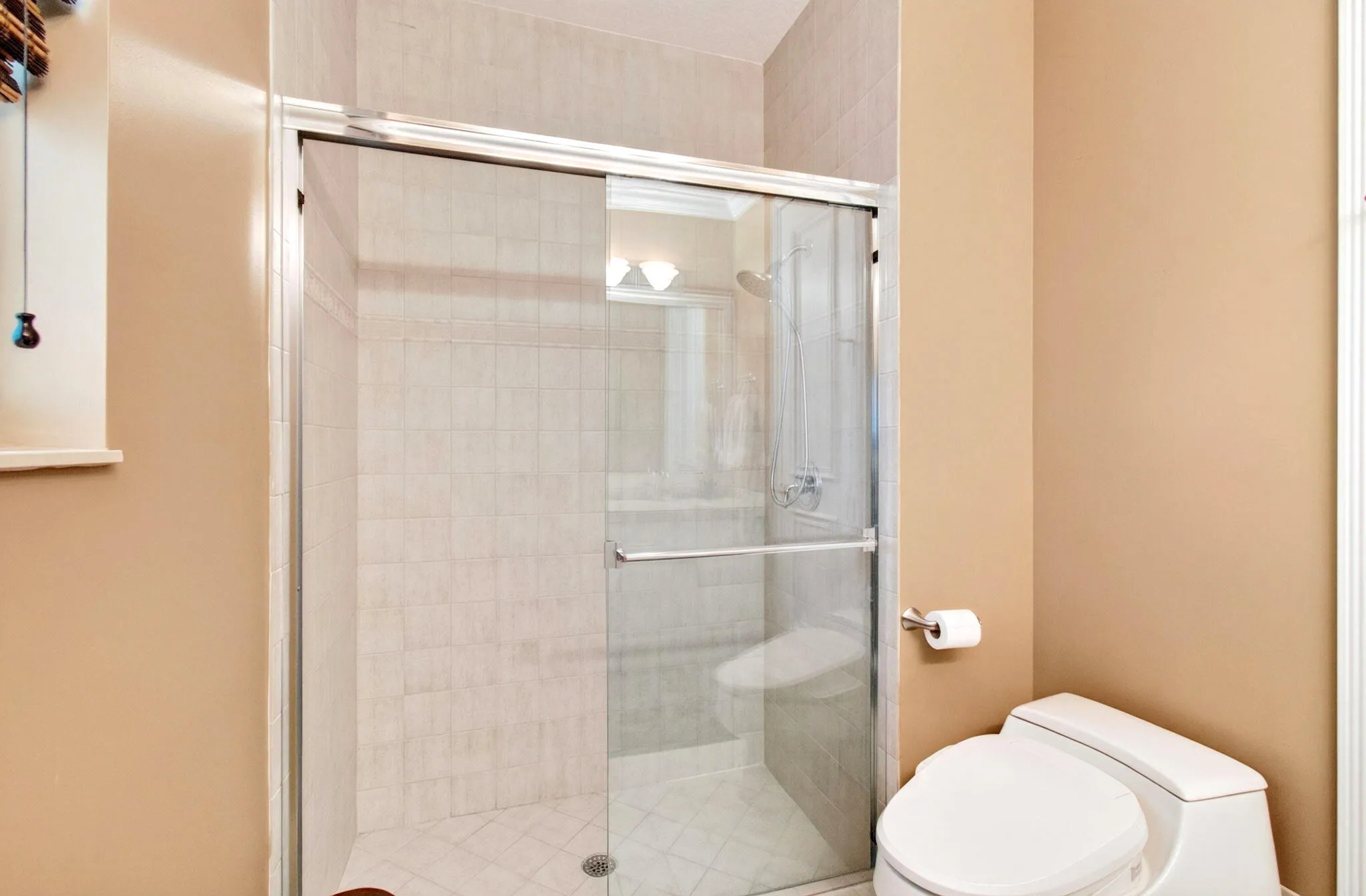 MLS_DSC_8736_Secondary_Bath_Shower