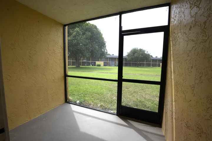 1604 patio