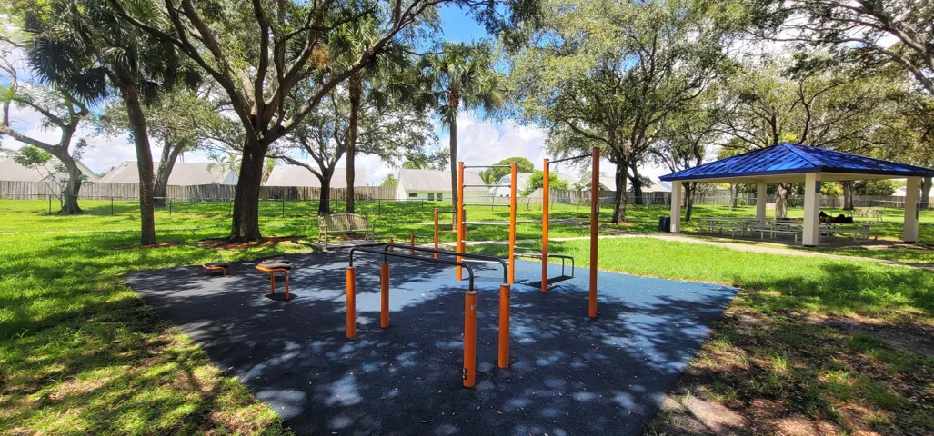 Meadows Park (3)