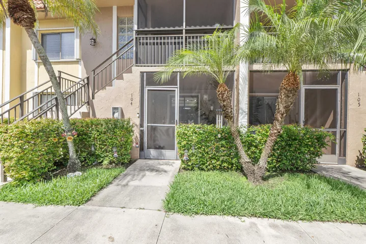 435 Lakeview Dr_046