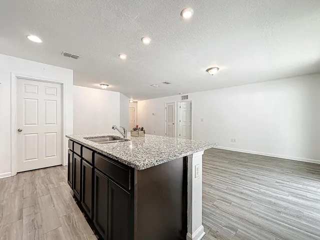 3314 Warrington Street-23