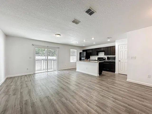 3314 Warrington Street-17