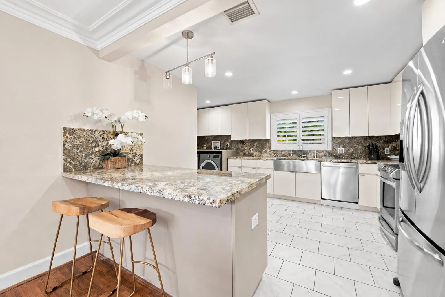 Kitchen 1