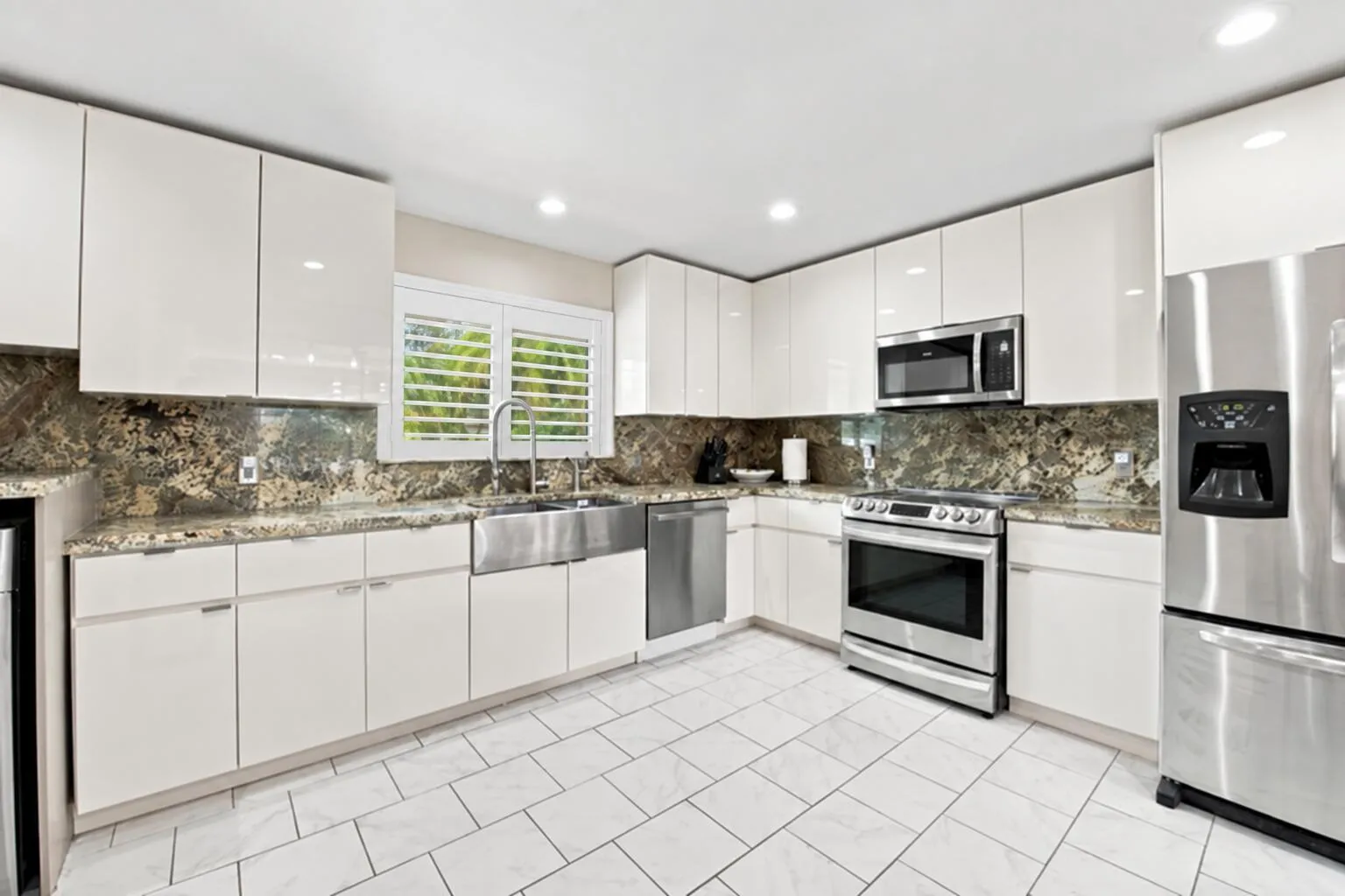 Kitchen 2