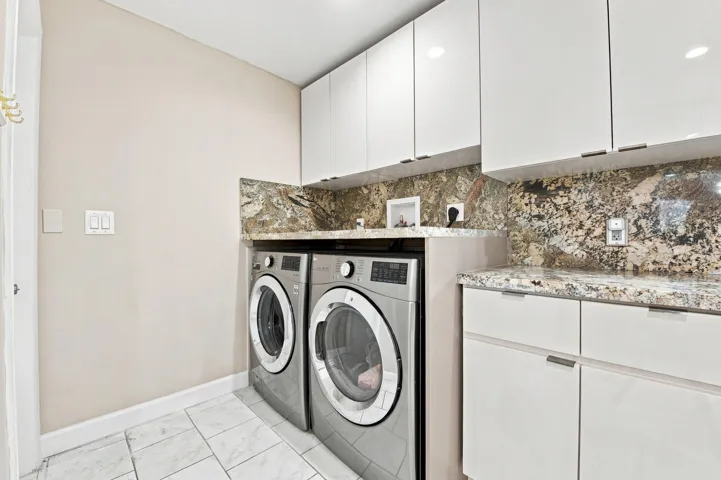 In-house Washer/Dryer