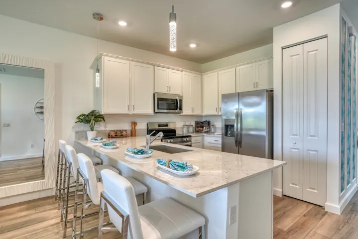 PBH_DelrayTrails_Orchid_Pic_Kitchen_1of2