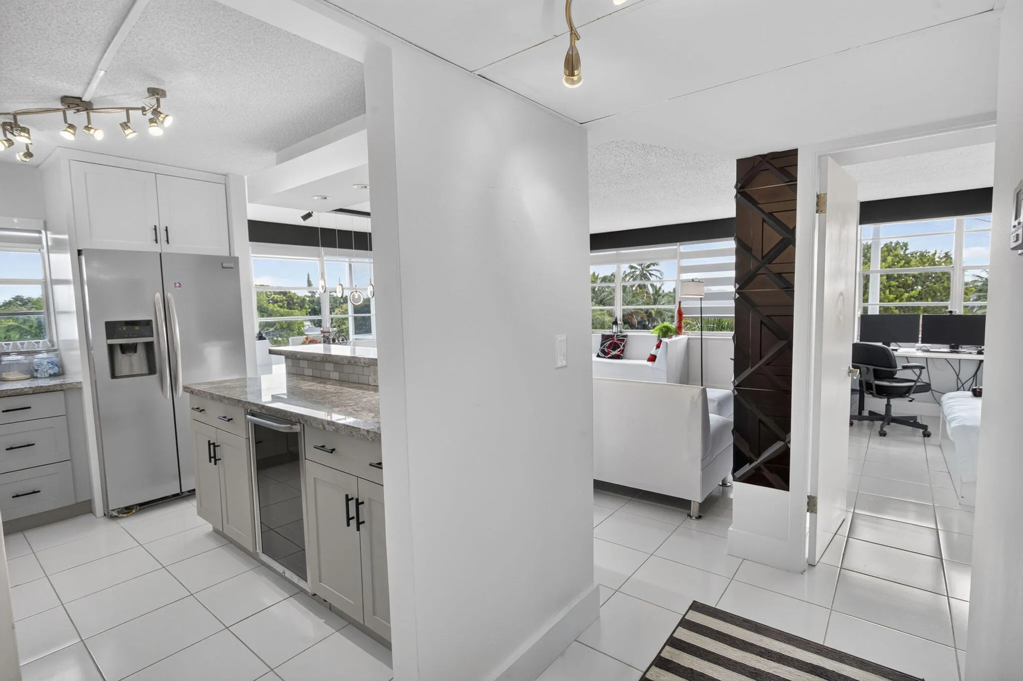 1-web-or-mls-Unit view_1