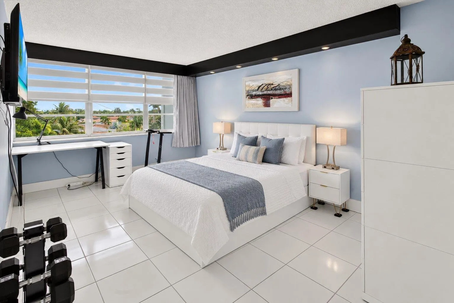 21-web-or-mls-Primary Bedroom 1