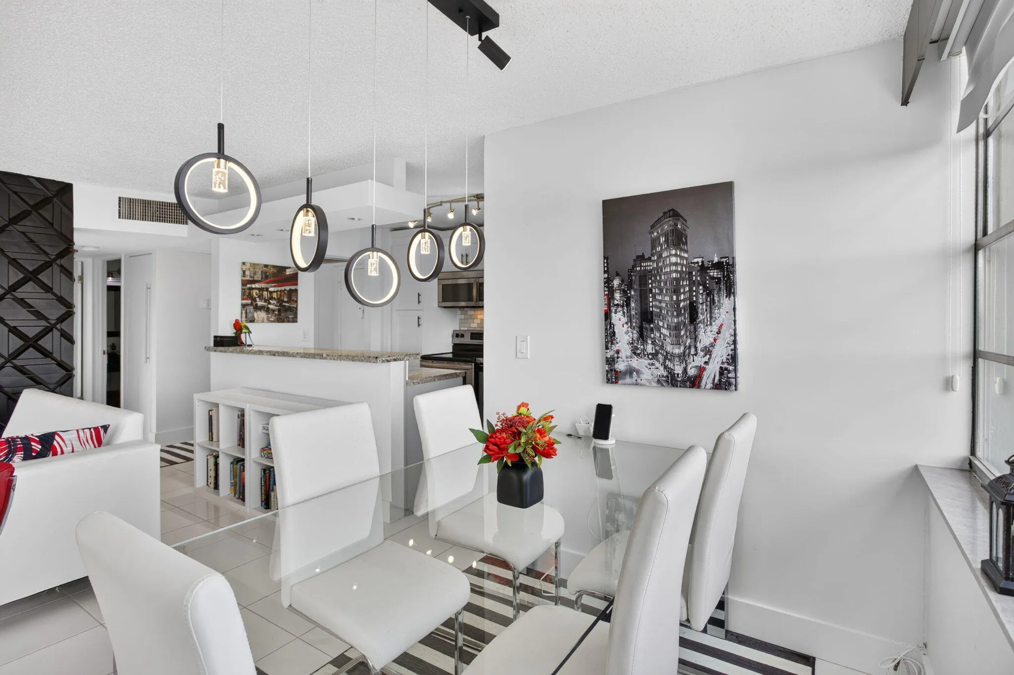 11-web-or-mls-Dining 2_1
