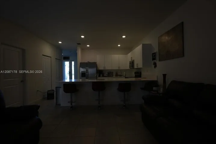 Photo 34