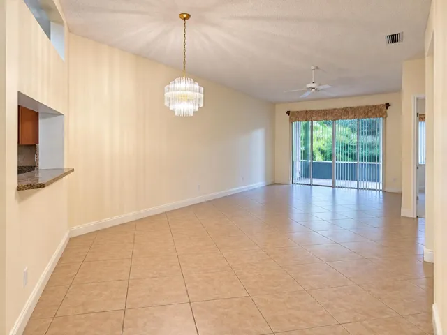 Living/Dining Unfurnished