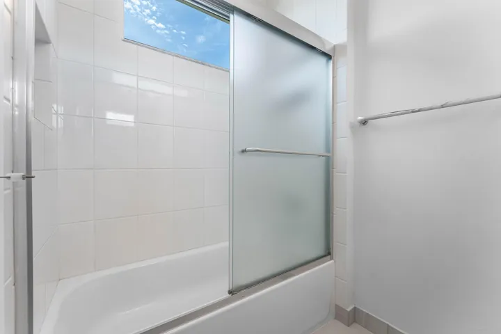 043-17516RainstreamRoad-BocaRaton-FL-334