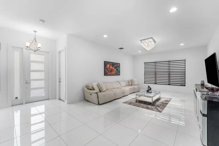 005-17516RainstreamRoad-BocaRaton-FL-334