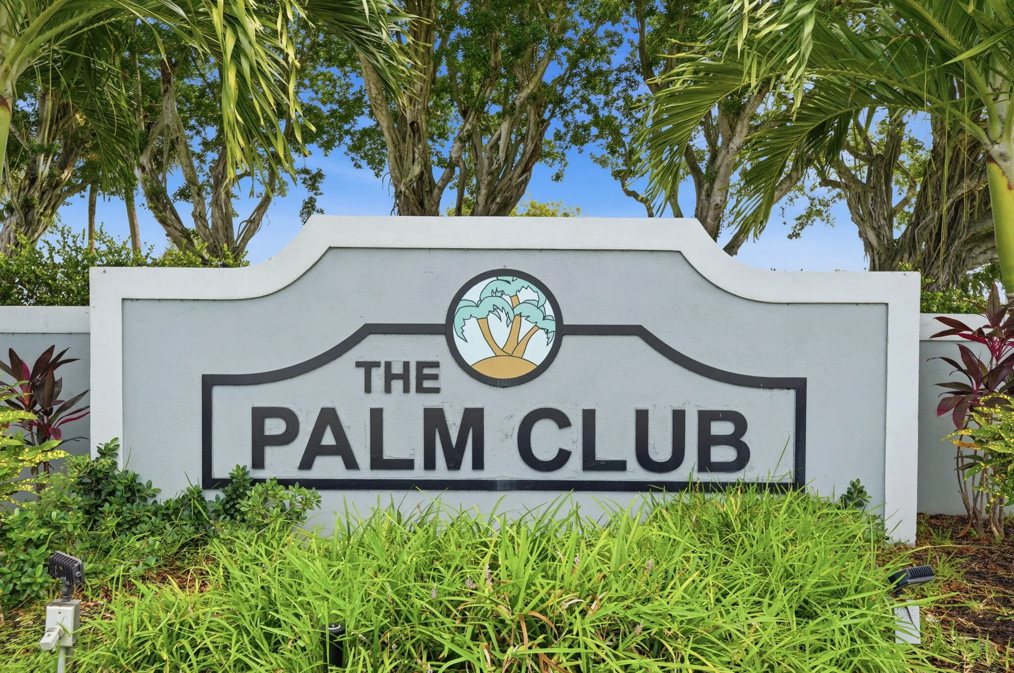 45-web-or-mls-1104_Green_Pine_Boulevard_