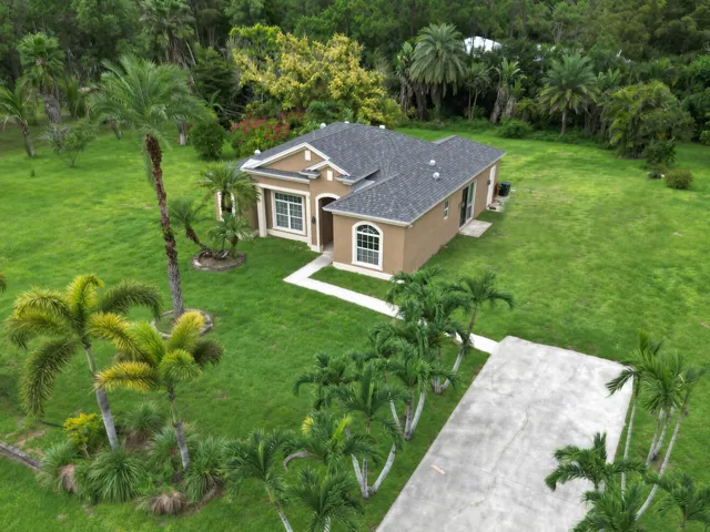 1 Aerial View (05)