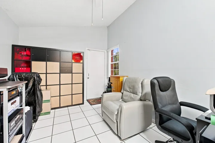 Bonus Space Adjecent to Kitchen