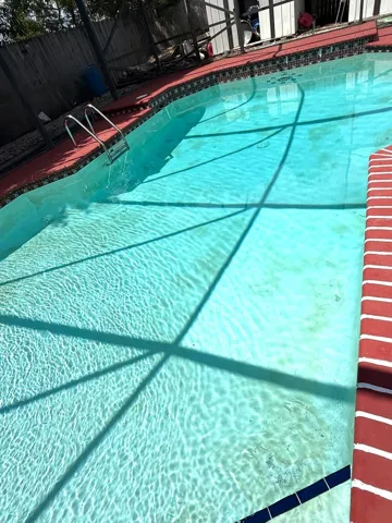 Pool 1