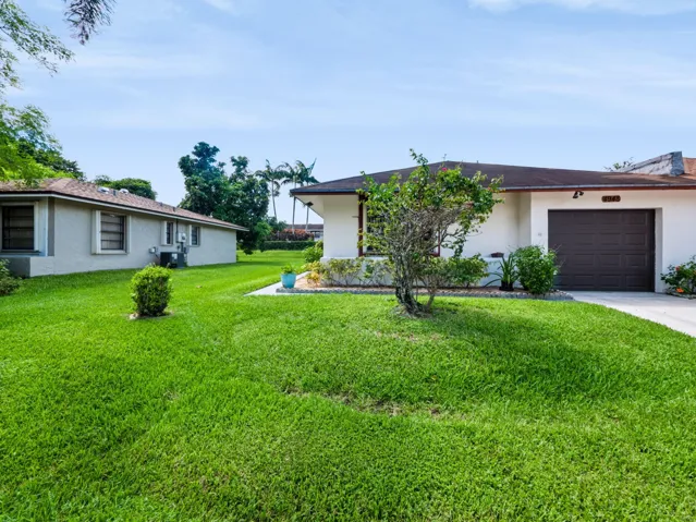 1-web-or-mls-4948-regina-ct-001