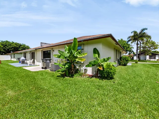3-web-or-mls-4948-regina-ct-016