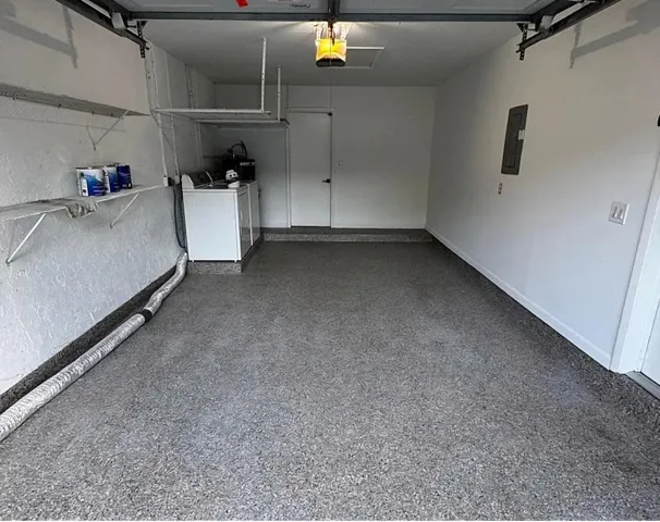 904 nw 50 garagem