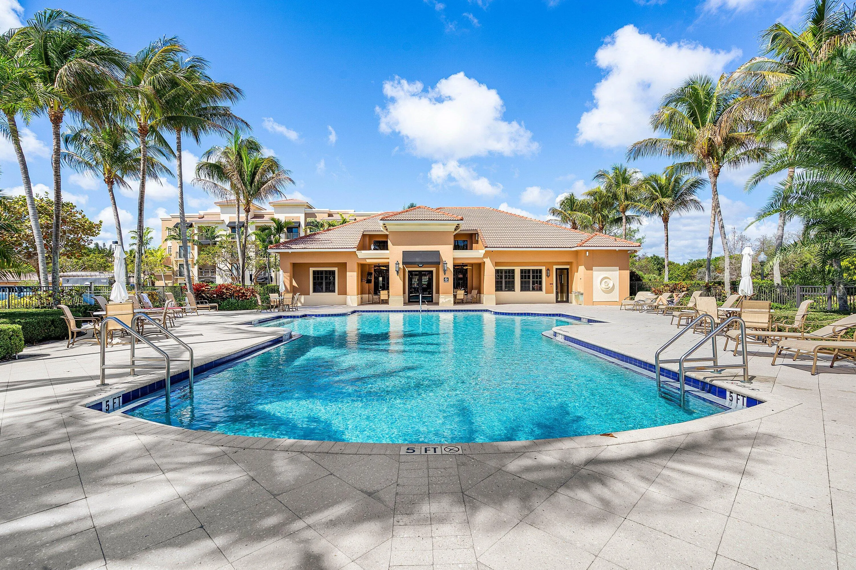 040-4907MidtownLane-1416-PalmBeachGarden