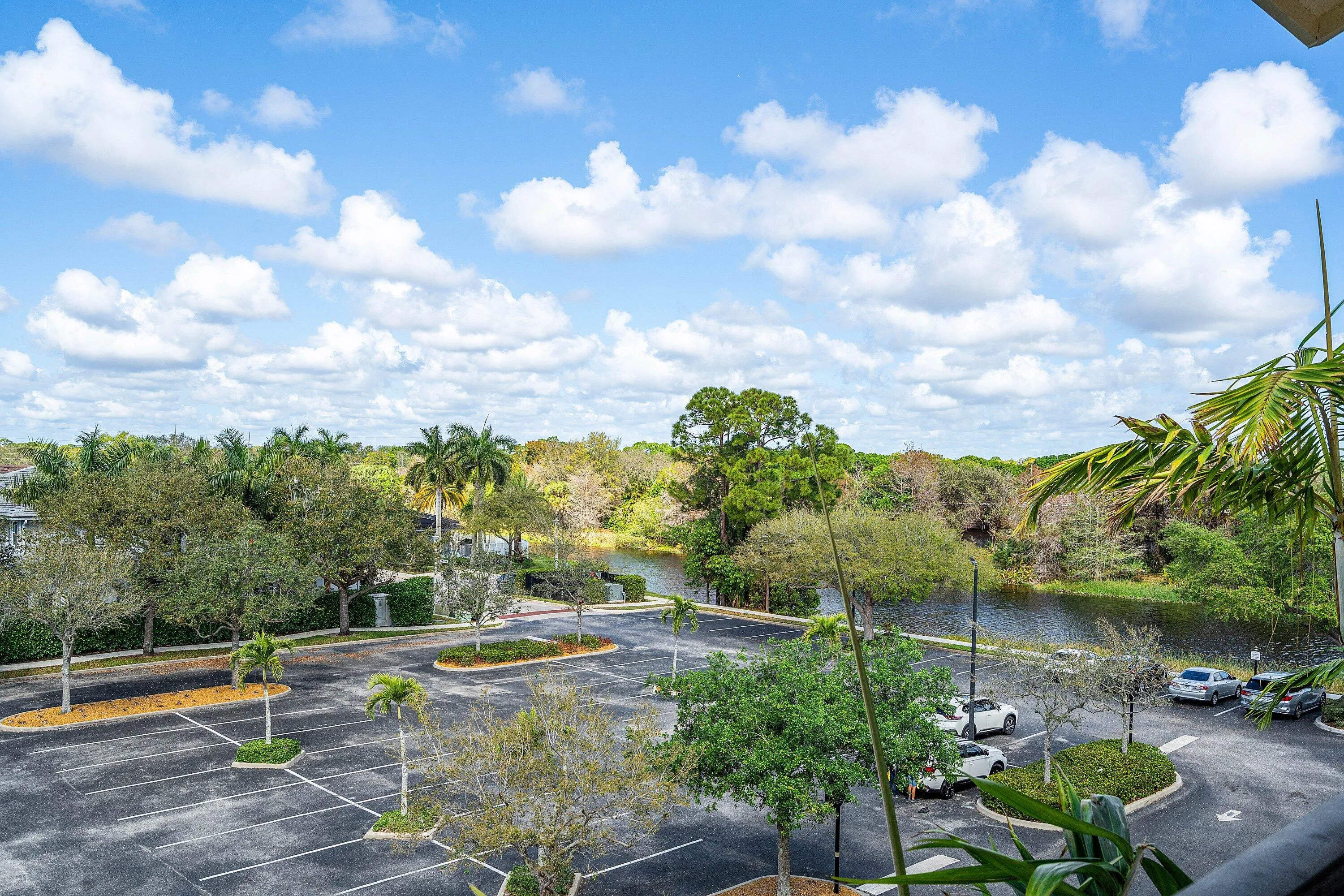 029-4907MidtownLane-1416-PalmBeachGarden
