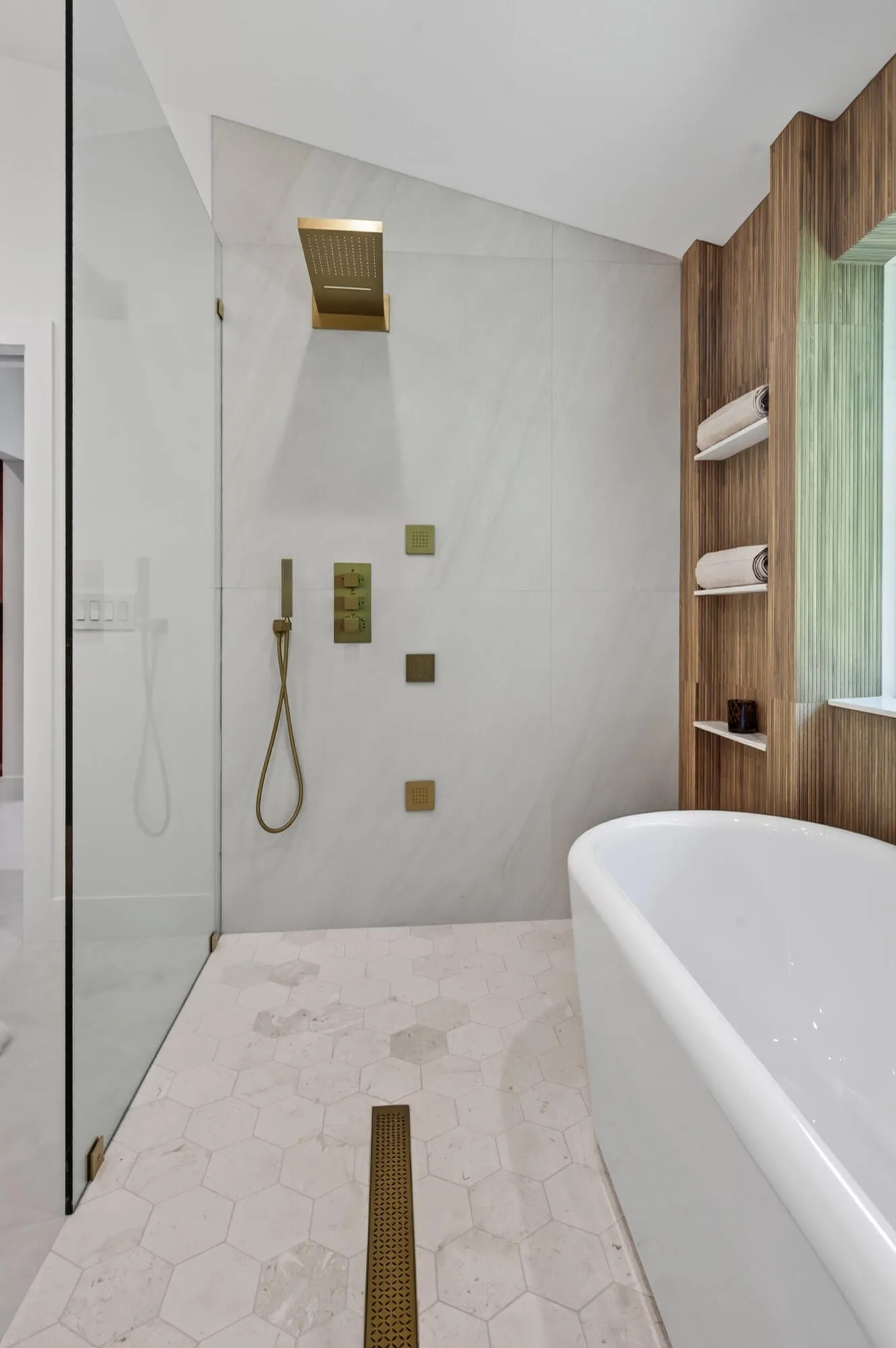 Property photo 38