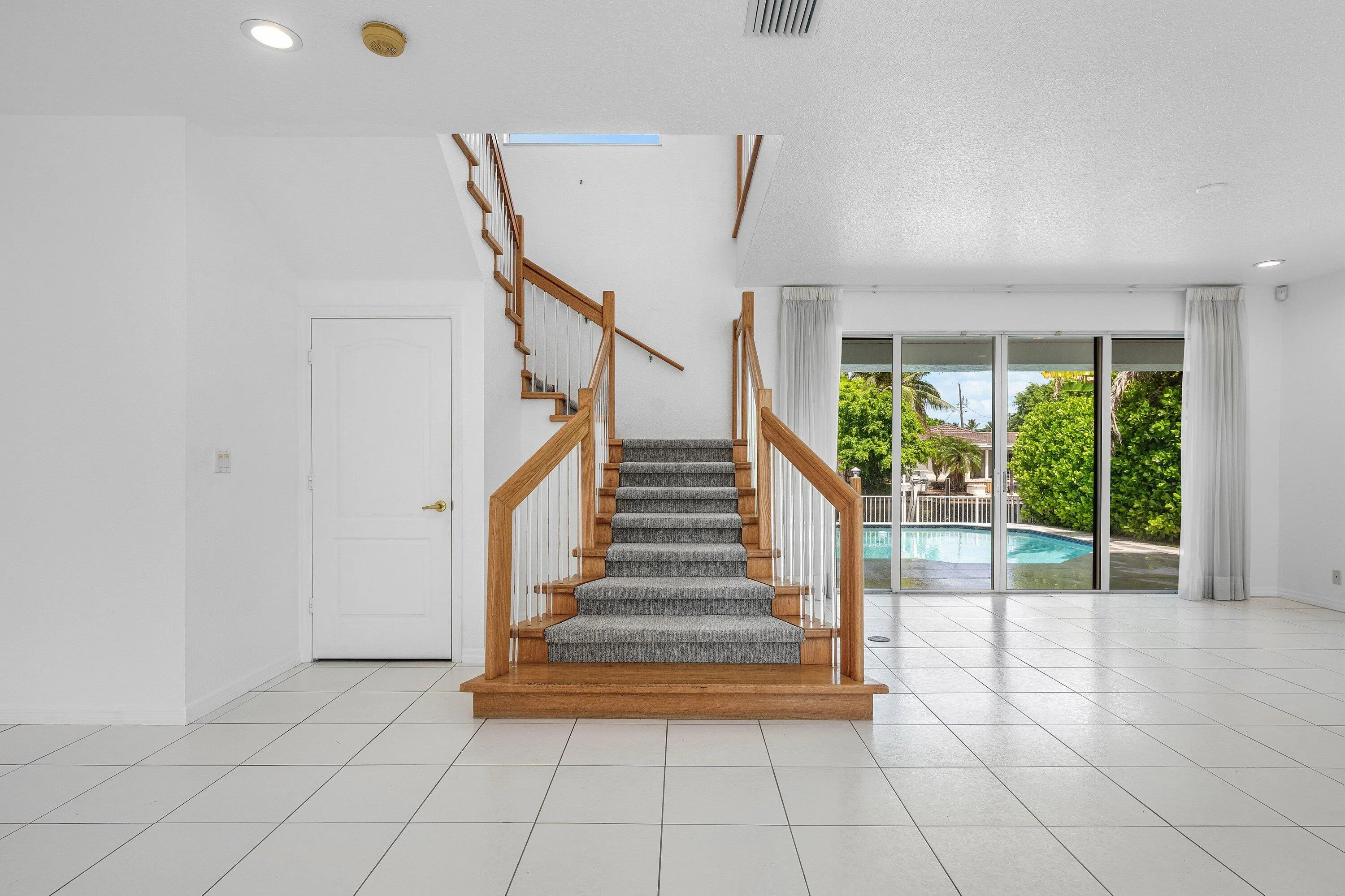 010-807CoventryStreet-BocaRaton-FL-33487