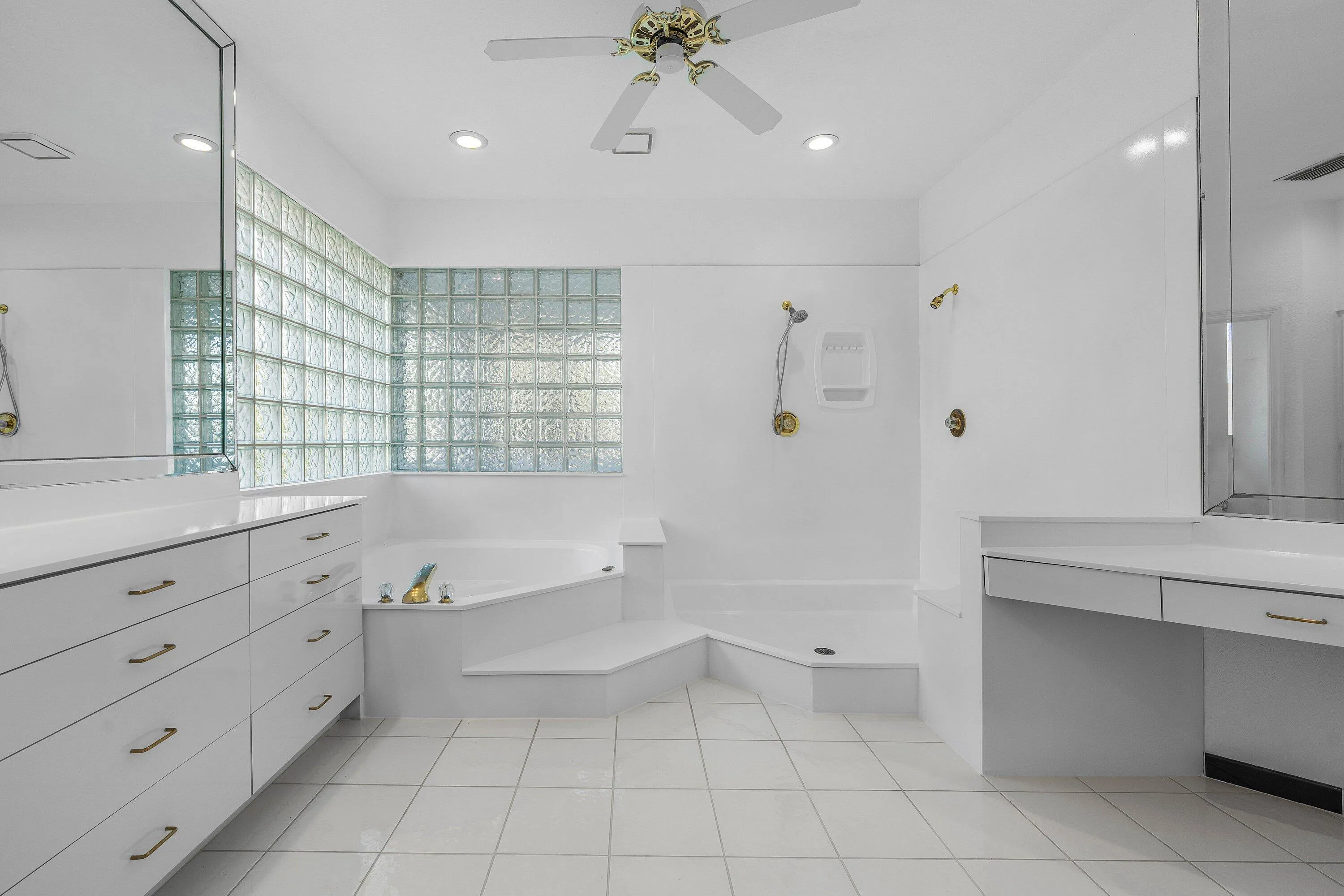 038-807CoventryStreet-BocaRaton-FL-33487