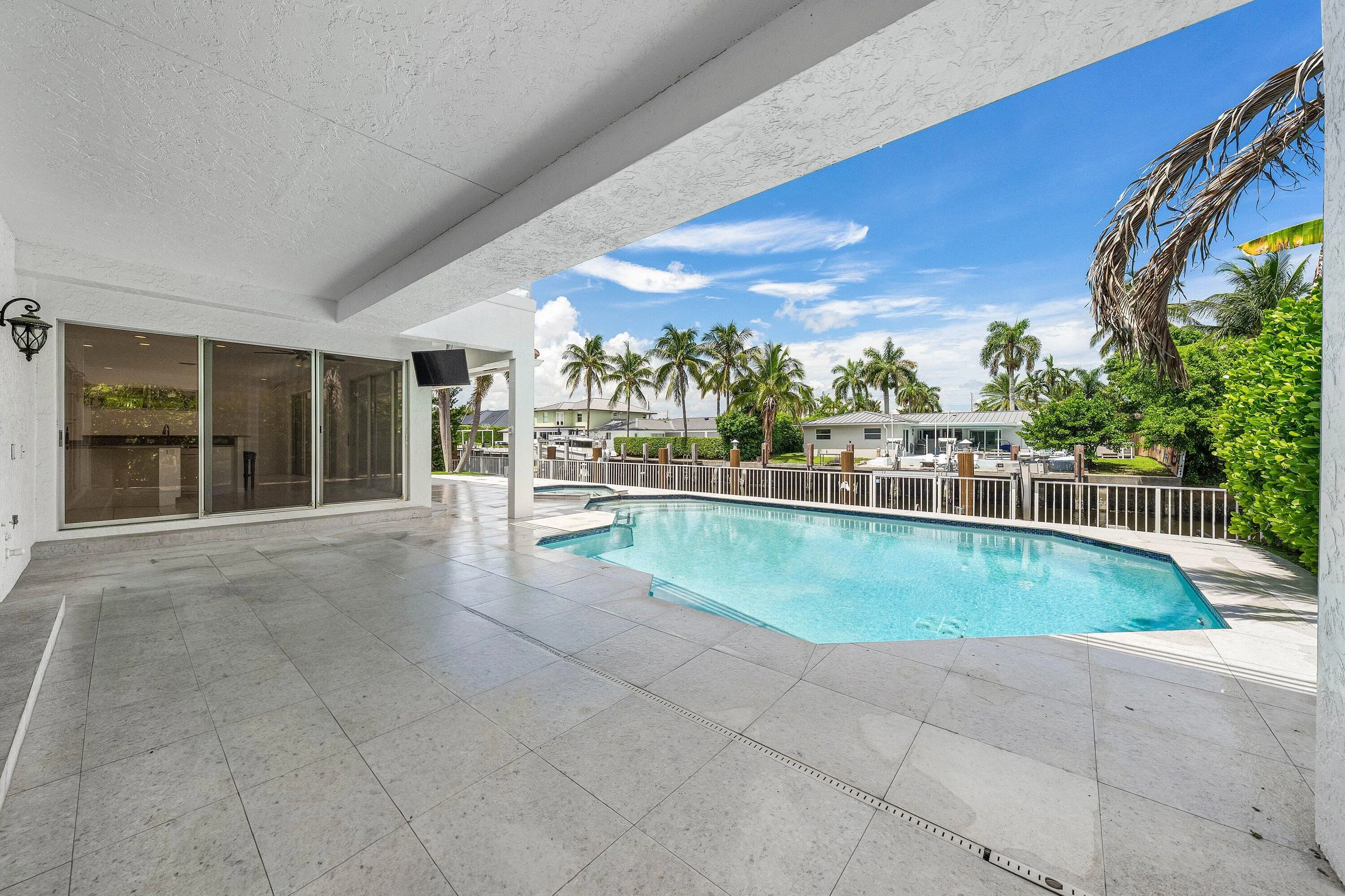 045-807CoventryStreet-BocaRaton-FL-33487
