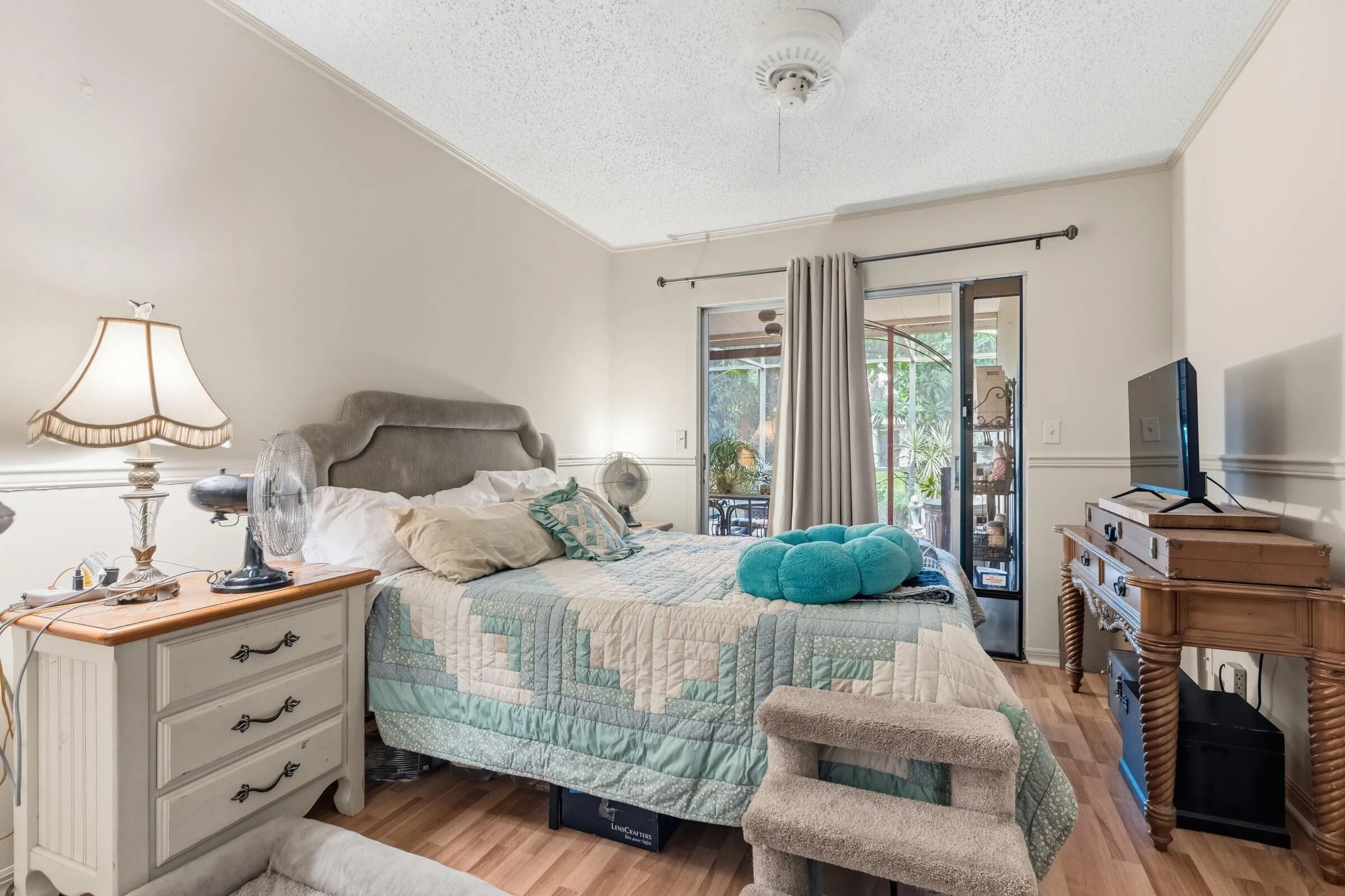 AR Media 15