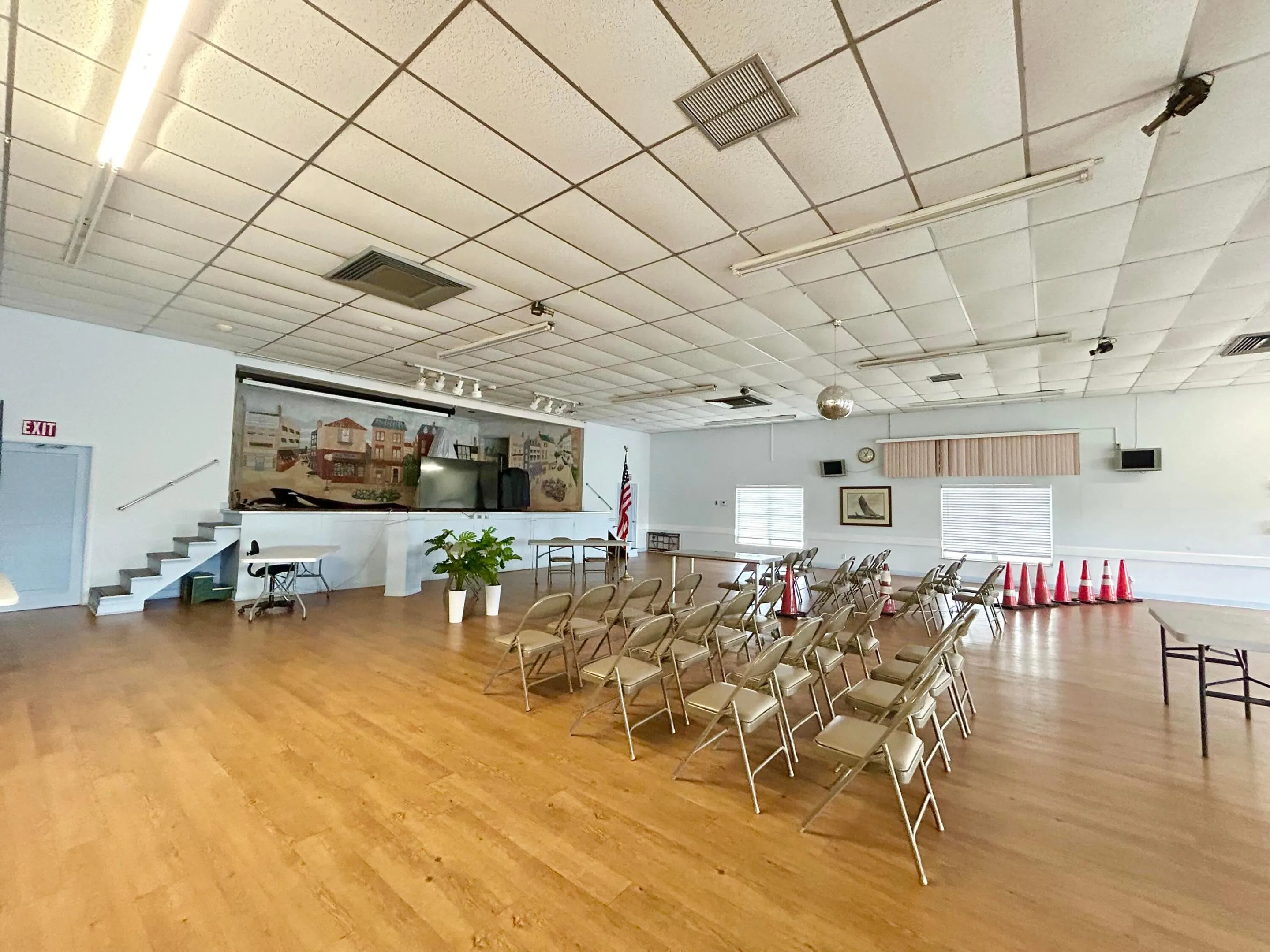 AUDITORIUM