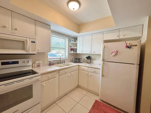 UPDATED KITCHEN