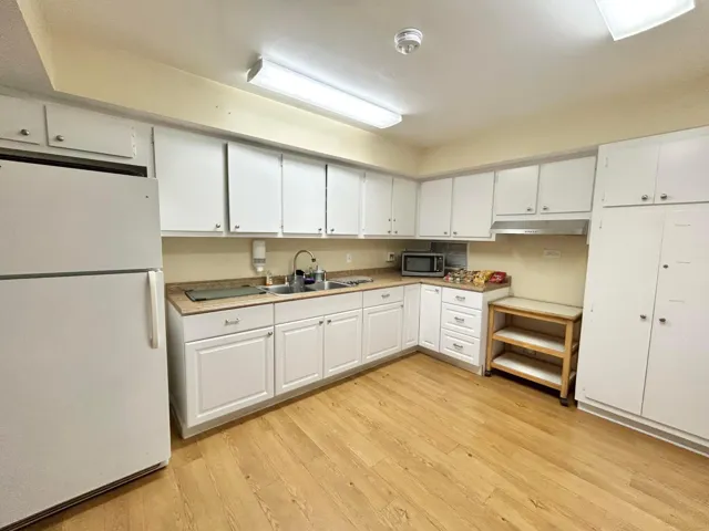 CLUBHOUSE KITCHEN FACILITIES