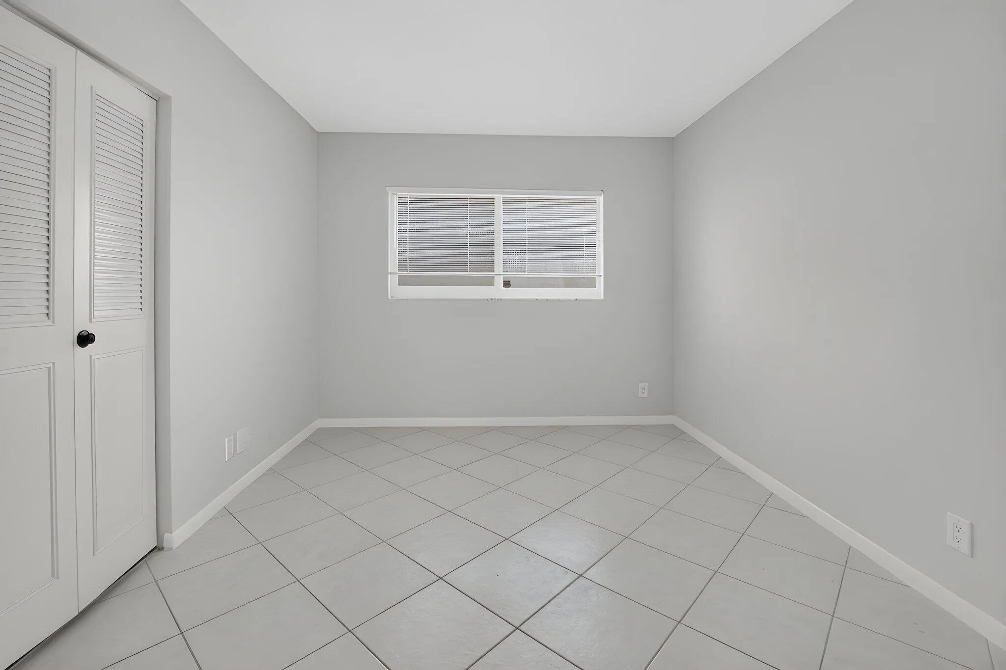 Guest with two Closets