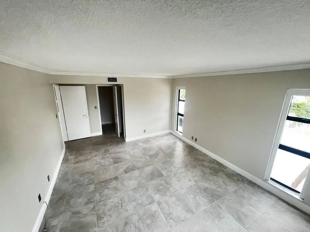 1st bedroom