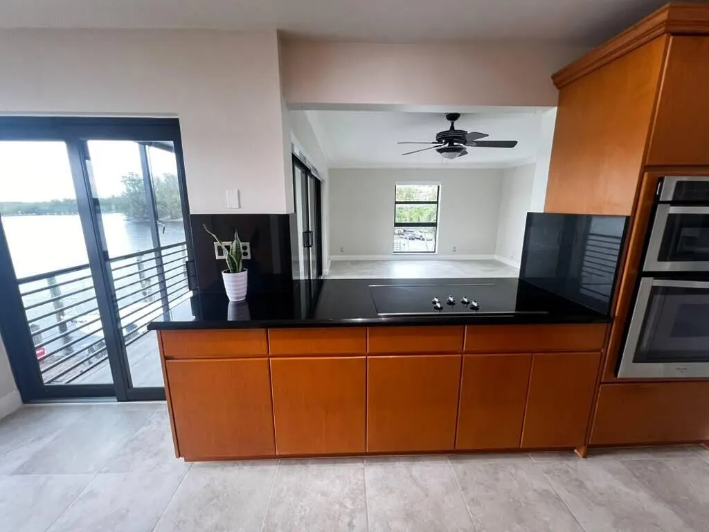 Kitchen (5)