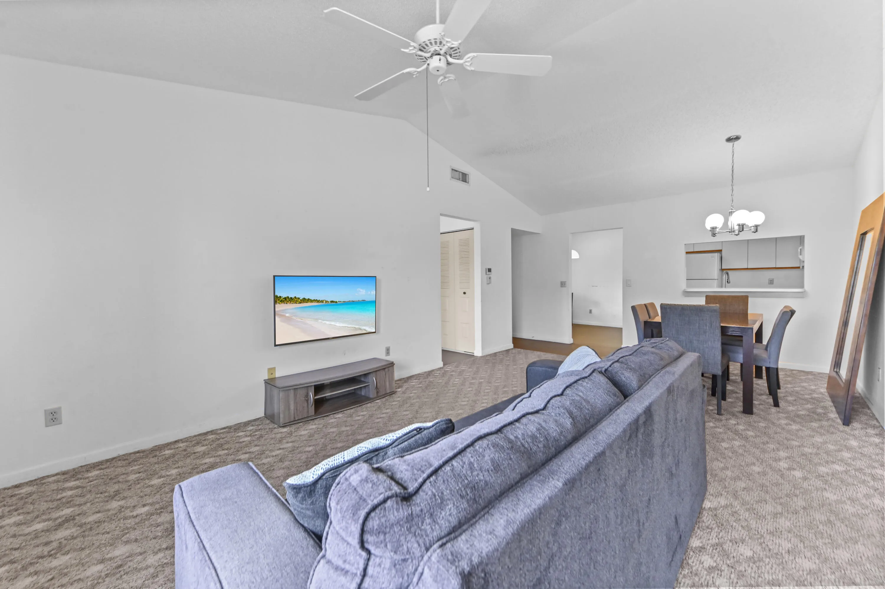 07 Living room 04