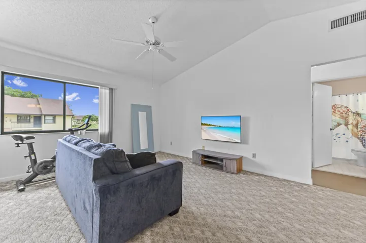 04 Living room 01