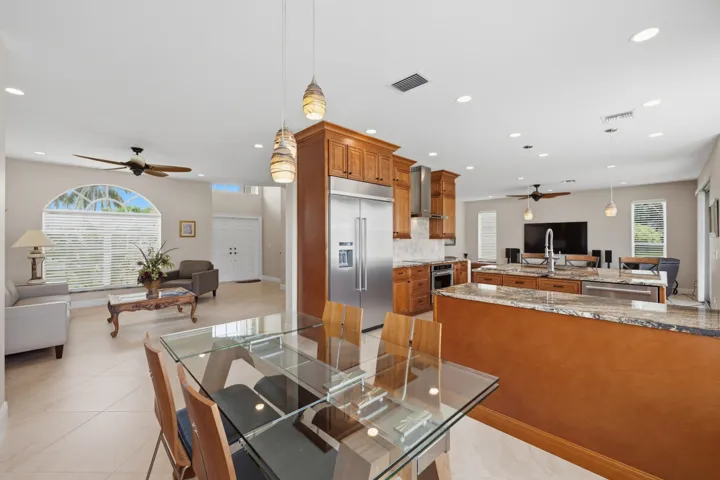 plainview circle10