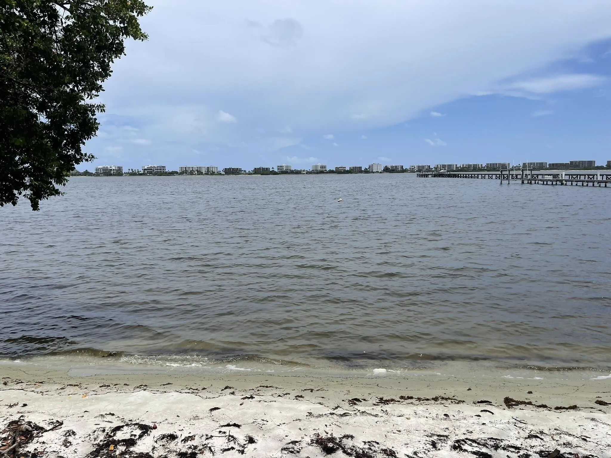 5-806 beach