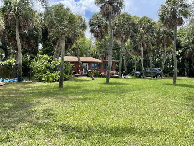 2-back yard to house