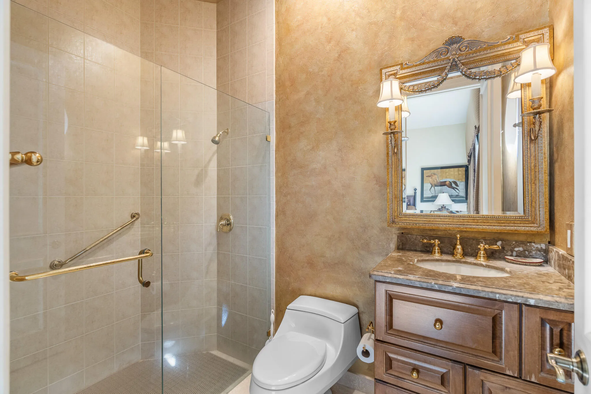 bedroom 3 ensuite bathroom