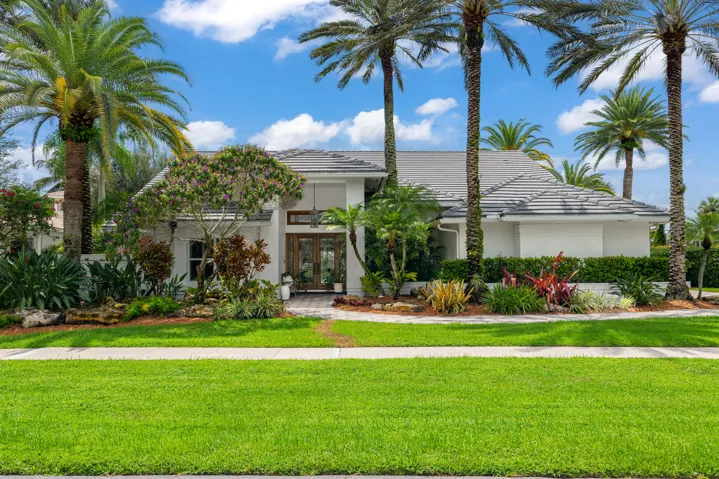 2339 Newbury Dr