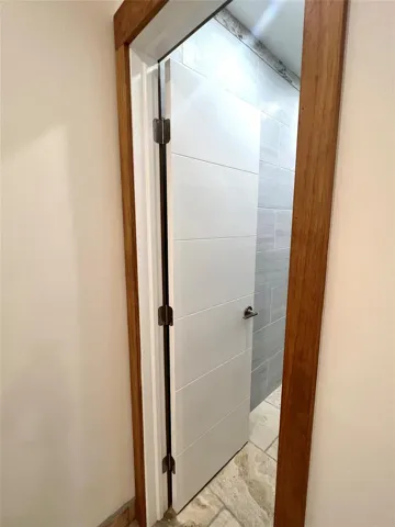 PRIMARY BEDROOM BATHROOM ENTRY