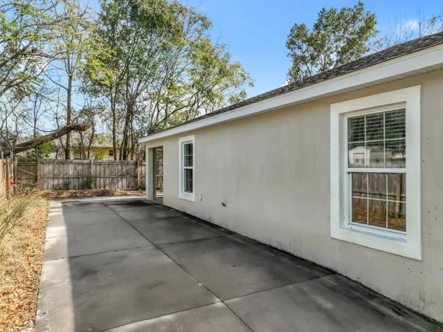 608 Masters Avenue-51