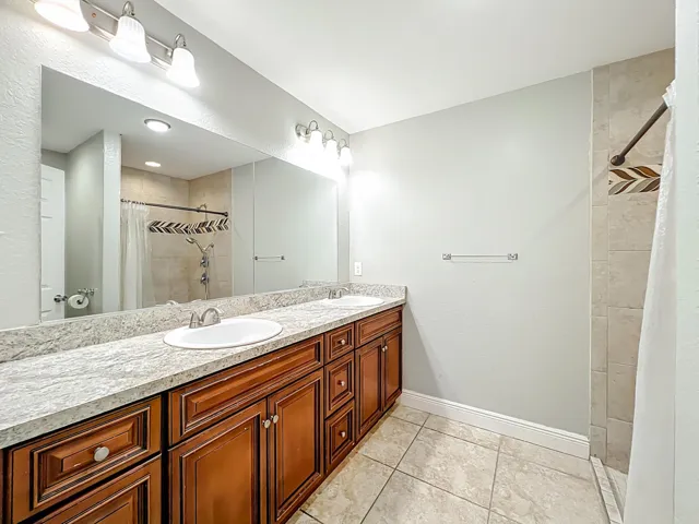 608 Masters Avenue-38