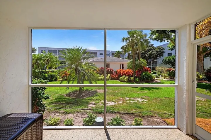 screened porch