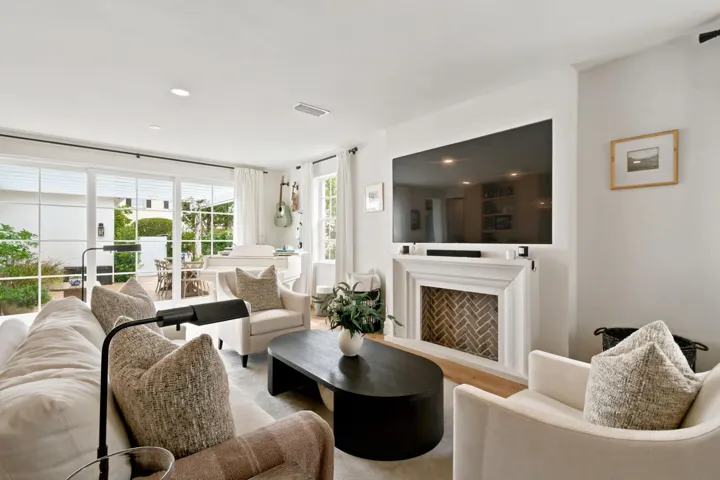 213NewHavenBlvd(10)