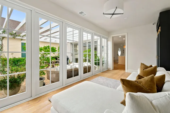 213NewHavenBlvd(36)